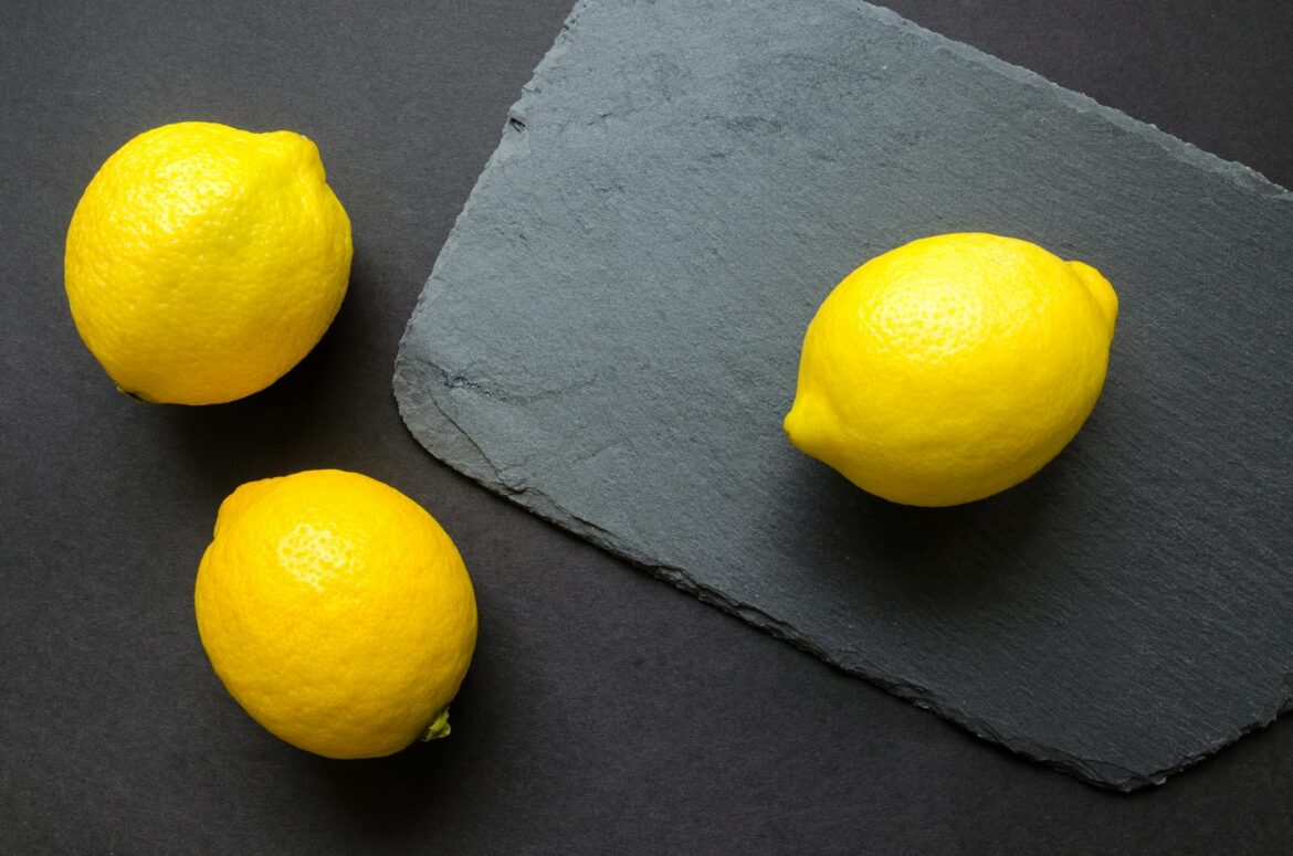 pexels-photo-952360 three yellow citrus